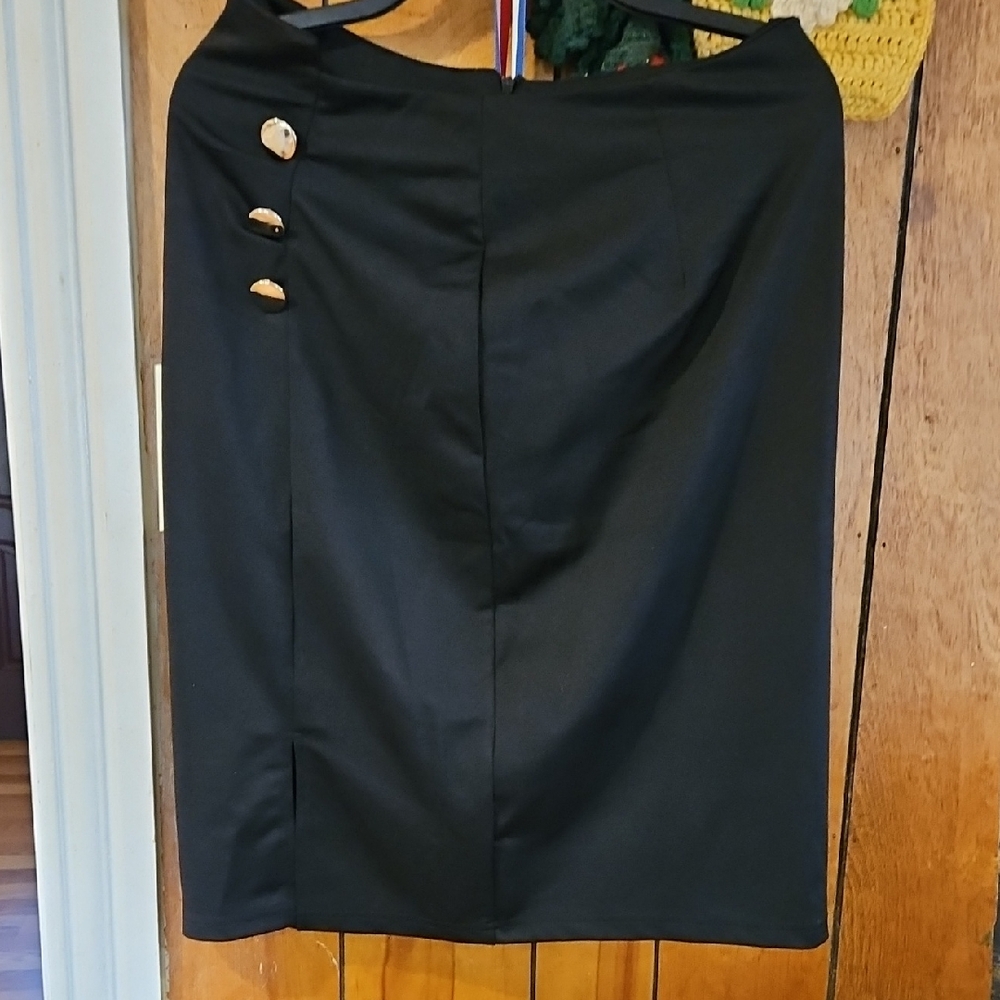Classic Black Pencil Skirt with Decorative Buttons